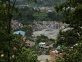 धुन्चेमा रोकिएका बाढी प्रभावितलाई वैकल्पिक मार्गबाट काठमाडौँ ल्याइँदै धुन्चेमा रोकिएका बाढी प्रभावितलाई वैकल्पिक मार्गबाट काठमाडौँ ल्याइँदै