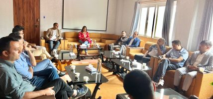 सरकारका प्रवक्ता र सम्पादकबीच छलफल