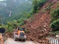 बाढीबाट तीन सडक पूर्ण र छ आंशिक रूपमा अवरूद्ध