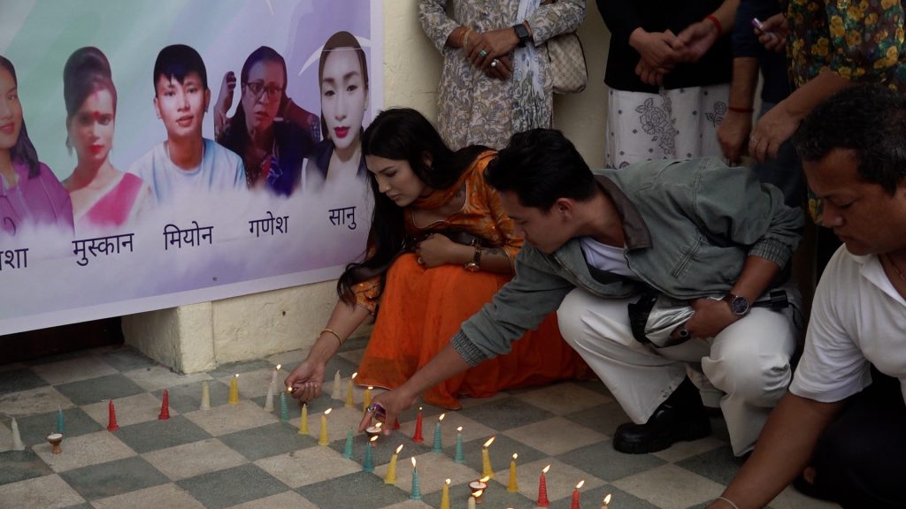 गाईजात्रामा यौनिक तथा लैङ्गिक अल्पसंख्यकको दीप प्रज्वलन, दिवंगतहरुको सम्झना