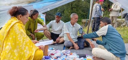 बाजुराको बडीमालिका मेलाअवधिभर एक हजार बढीको स्वास्थ्य उपचार सेवा