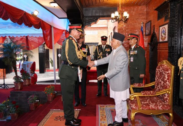 भारतीय स्थल सेनाध्यक्ष सेठलाई नेपाली सेनाको मानार्थ महारथीको दर्जा प्रदान