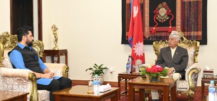 रवि लामिछानेद्वारा राष्ट्रपति पौडेललाई बाढीपहिरोको अवस्था र राहतबारे ब्रिफिङ