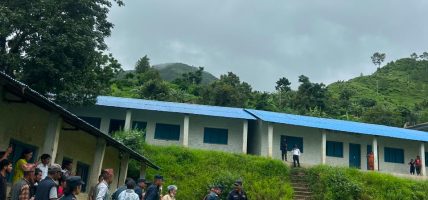 जटिल प्रसूति समस्यापछि आमा र नवजात शिशुको हवाई उद्धार