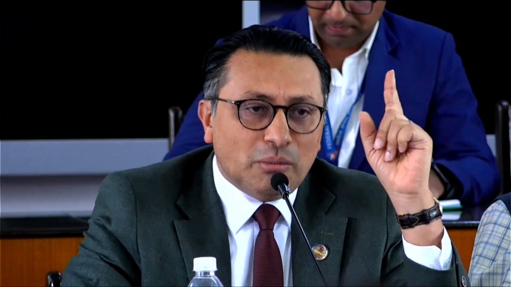 अनुदान र सहुलियतपूर्ण ऋण एउटै डालोमा राख्न मिल्दैन : अर्थमन्त्री वाग्ले