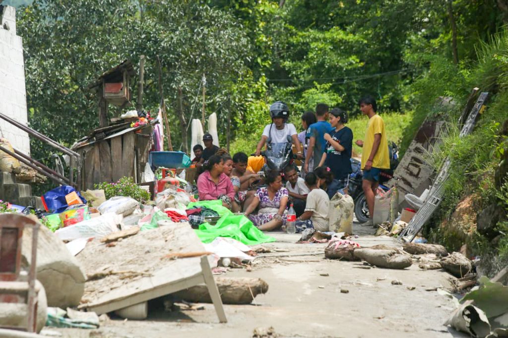 त्रिशूली नदि तटीय क्षेत्रमा बाढी प्रभावित स्थानीयको जनजिवन अस्तव्यस्त