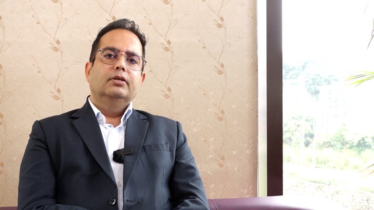 नेपाल मेडिसिटी अस्पतालले चाँडै रोबोटिक शल्यक्रिया सेवा ल्याउनेछ : डा.अमित तोमर  (भिडियो सहित)