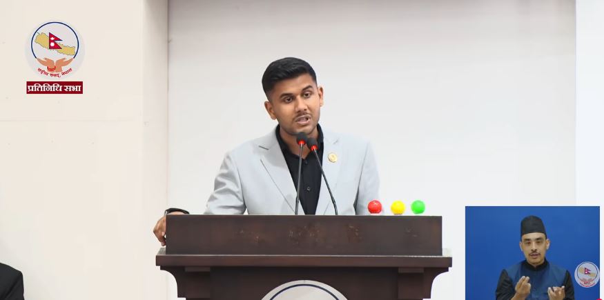 बालश्रमसम्बन्धी विधेयकले निषेधित कामतर्फ बालबालिकालाई प्रेरित गर्ने जोखिम छ : सांसद खनाल