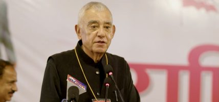 कांग्रेस एकताको ‘शुत्रधार’ बन्न सक्छन् डा.शशांक ?