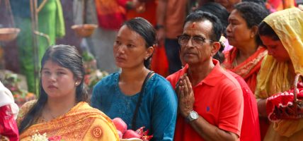 श्रावणको अन्तिम सोमबार: गोकर्णेश्वर महादेव मन्दिरमा भक्तजनको घुइँचो