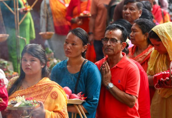 श्रावणको अन्तिम सोमबार: गोकर्णेश्वर महादेव मन्दिरमा भक्तजनको घुइँचो श्रावणको अन्तिम सोमबार: गोकर्णेश्वर महादेव मन्दिरमा भक्तजनको घुइँचो