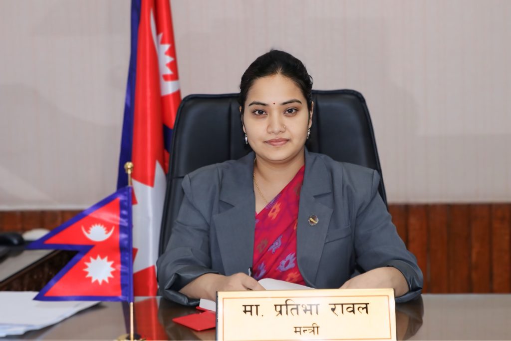 भूमि प्रशासनका जटिल लिखत फाराम सरलीकरण हुँदै, सेवाग्राहीले अब आफैँ भर्न सक्ने