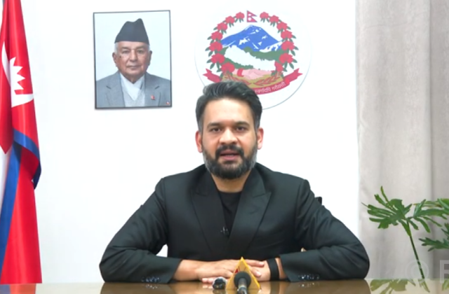 प्रधानमन्त्री शाहद्वारा एमएमए फाइटर रवीन्द्र ढाँटलाई बधाई प्रधानमन्त्री शाहद्वारा एमएमए फाइटर रवीन्द्र ढाँटलाई बधाई