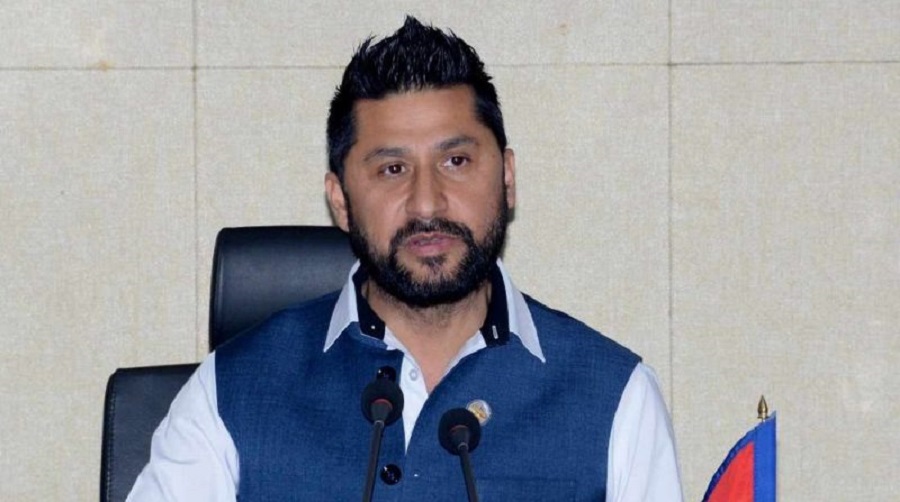 सडक सीमा पुनरावलोकन गर्न सभापति लामिछानेको ध्यानाकर्षण