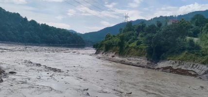 सुदूरपश्चिम विश्वविद्यालयद्वारा प्रधानमन्त्री दैवी प्रकोप उद्धार कोषमा रकम जम्मा गर्ने निर्णय
