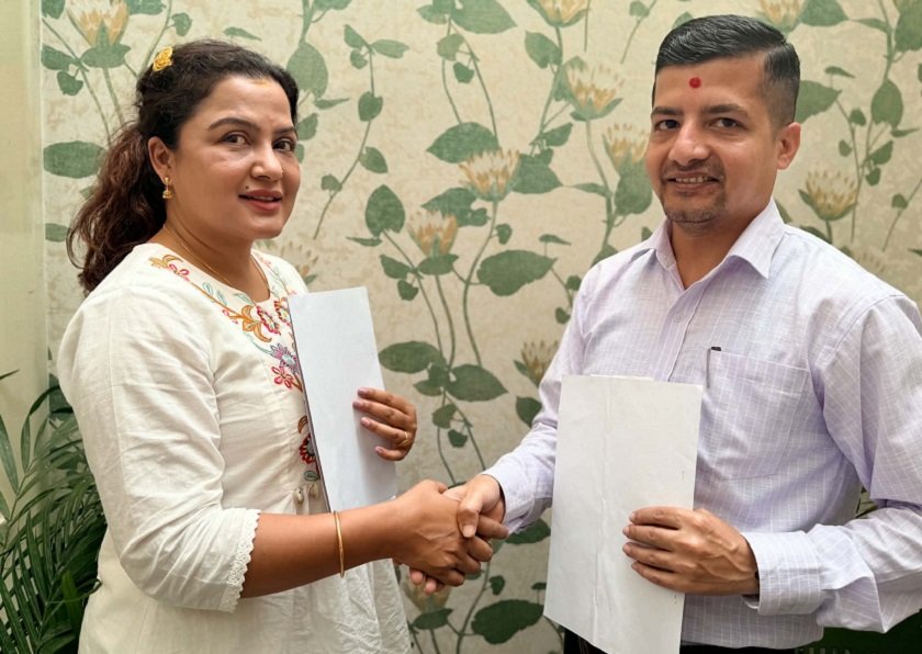 संचालनमा आयो मेदान्त स्किन केयर एण्ड वेलनेस सेन्टर, नायिका रेखा थापाले गरिन् उद्घाटन