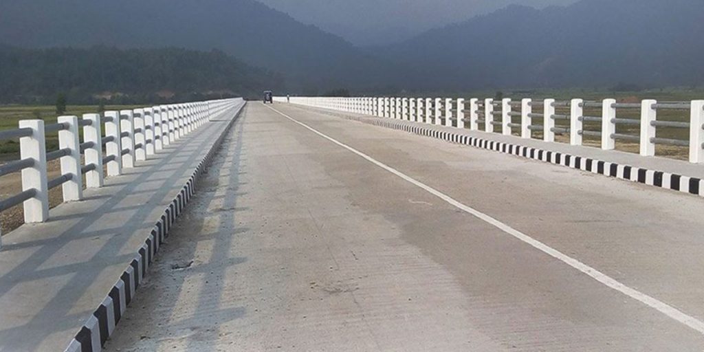 धनुषामा गतआवमा ५७ किमी सडक ढलान
