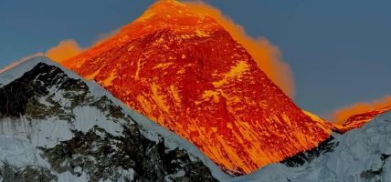 पर्वतीय पर्यटनले खोल्दैछ अर्थतन्त्रको नयाँ ढोका