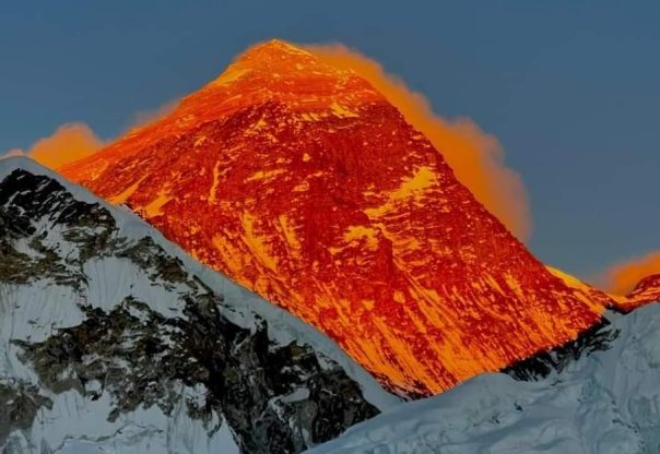 पर्वतीय पर्यटनले खोल्दैछ अर्थतन्त्रको नयाँ ढोका