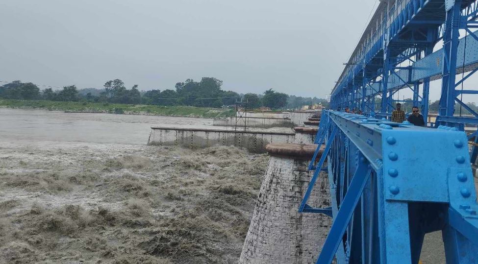 शारदा ब्यारेजमा चारपाङ्ग्रे सवारीसाधन सञ्चालनमा रोक