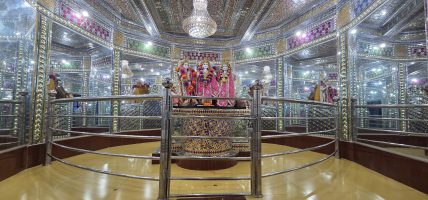 धार्मिक पर्यटकलाई लोभ्याउँदै सिसमहल