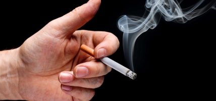 सुर्तीजन्य पदार्थको लत छाड्दै सेवनकर्ता