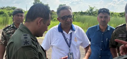 बडीमालिकामा टेलिफोन र इन्टरनेट विस्तारका लागि हेलिकप्टरमार्फत् उपकरण ढुवानी