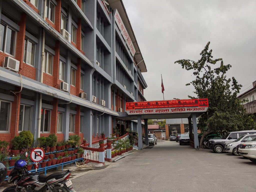 वरिष्ठ पत्रकार विरहीसहित पाँच पत्रकार पुरस्कृत