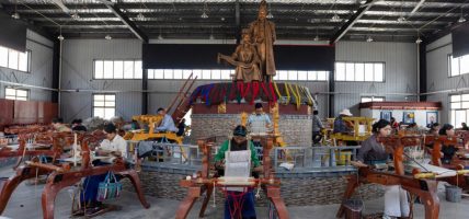 तिब्बतमा परम्परागत बुनाइ सीप संरक्षण गर्दै सहकारी
