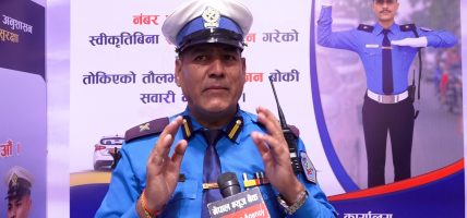 नाइमा एक्स्पो : ट्राफिक प्रहरीको सचेतना स्टलमा आगन्तुकहरु खचाखच