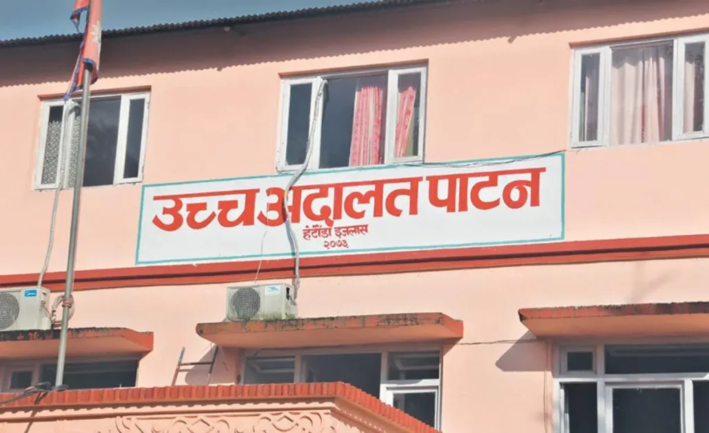 मुख्यमन्त्री थापाको नियुक्तिविरुद्ध रिटमा ‘कारण देखाऊ आदेश’ जारी