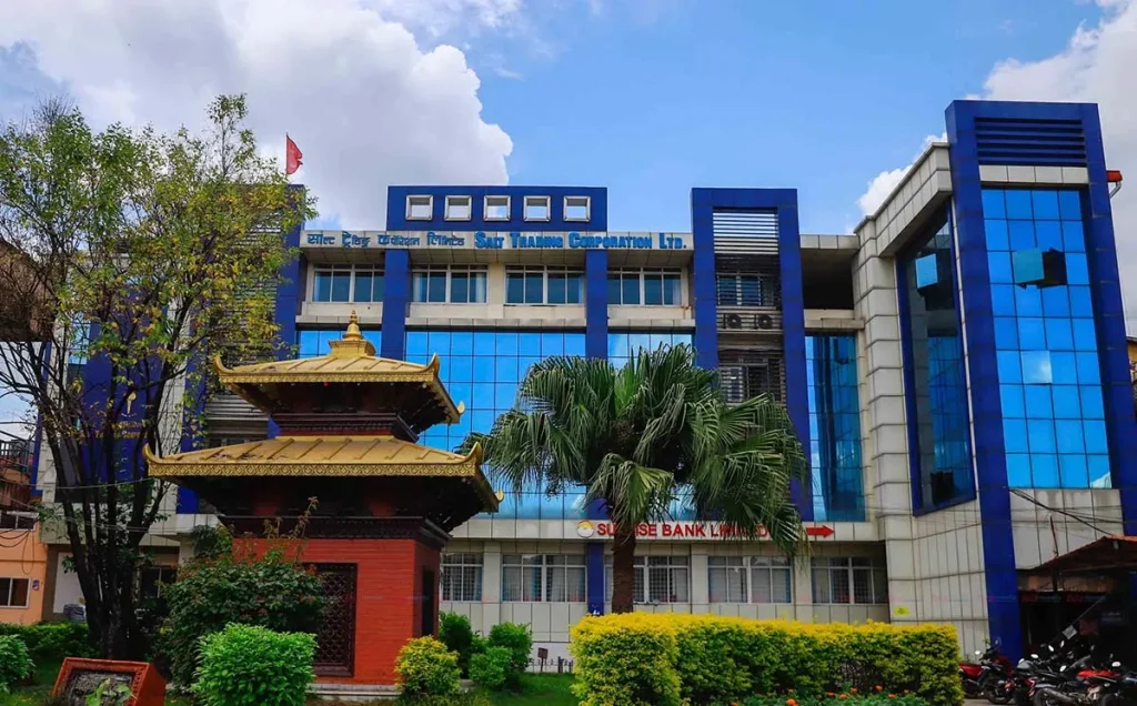अवस्था असहजः खाना पकाउने ग्यास वितरणलाई सहज बनाउँदै साल्ट ट्रेडिङ