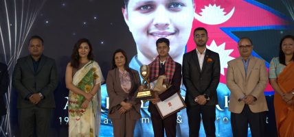 दक्षिण एसियाकै पहिलो ग्लोकल टिन हिरो बने नेपाली युवा अटल देव ढकाल