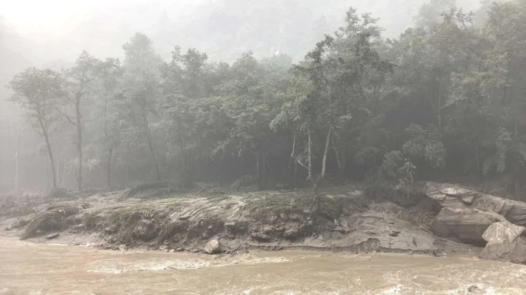 तिब्बत क्षेत्रमा बाढीबाट मृत्यु हुनेको सङ्ख्या ४३ पुग्यो, ५१९ जना बेपत्ता