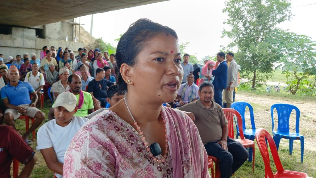 राप्ती नदीमा निर्माणाधीन पुल विस्तार गर्न स्थानीयको माग