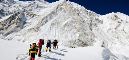 शरद् ऋतुमा १८ हिमाल आरोहणबाट २३ करोड ८५ लाख राजस्व सङ्कलन