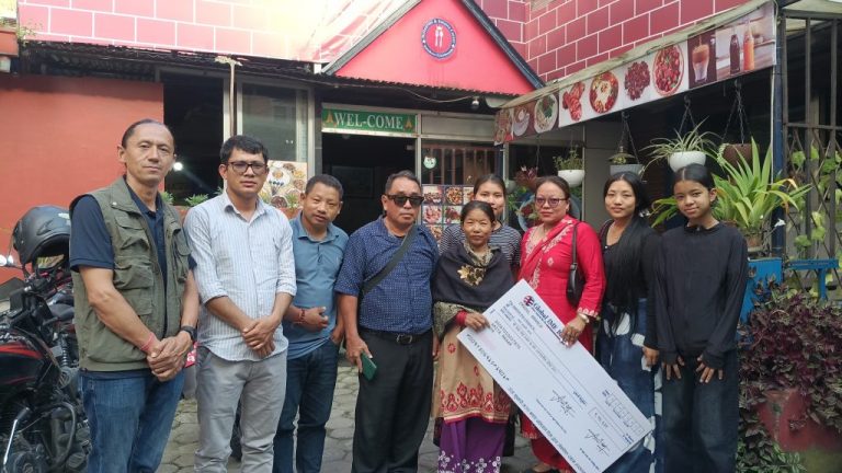 गङ्गाकुमारीको दुवै मिर्गौलाले काम नगरेपछि उपचार गर्न सहयोग जुटाइँदै