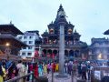 पाटनको कृष्ण मन्दिरमा भक्तजनको घुइँचो