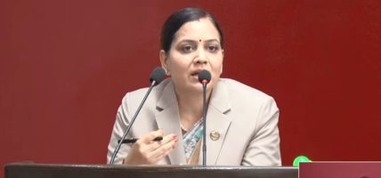 छ महिनाको सुत्केरी बिदा मातृत्वको सम्मान र स्वस्थ मानव पुँजी निर्माणसँग जोडिएको विषय : मन्त्री मेहता