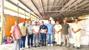 बाढी प्रभावितका लागि फुटवेयर उत्पादक संघको ५० लाखभन्दा बढीको राहत सहयोग