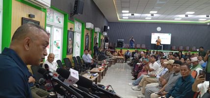सम्हाल्ने र समेट्ने कुरामा ध्यान दिएर पार्टीलाई एकतावद्ध बनाएर राख्छौँः सभापति थापा