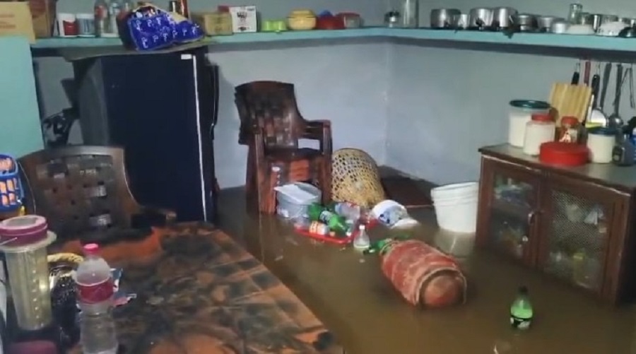 एक्लेखेतमा बाढी पस्दा १३ घर प्रभावित