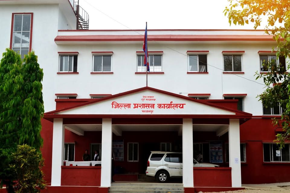 रातको समयमा सवारी आवागमन रोक