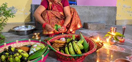 मिथिलाञ्चलमा क्षेत्रमा आज चौठ चन्द्र (चौरचन) पर्व मनाइँदै