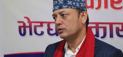 पीडितले सरकारको अभाव महसुस गर्न नपरोस्ः सभामुख अर्याल