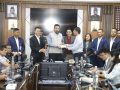 राहत कोषमा इप्पानको १३ करोड १ रुपैयाँ सहयोग, १२ आयोजनाका संरचना ध्वस्त भएको जानकारी राहत कोषमा इप्पानको १३ करोड १ रुपैयाँ सहयोग, १२ आयोजनाका संरचना ध्वस्त भएको जानकारी