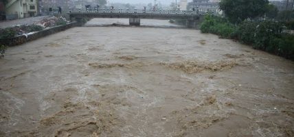 कालीगण्डकीको बाढीले बेनीमा कटान गर्न थाल्यो