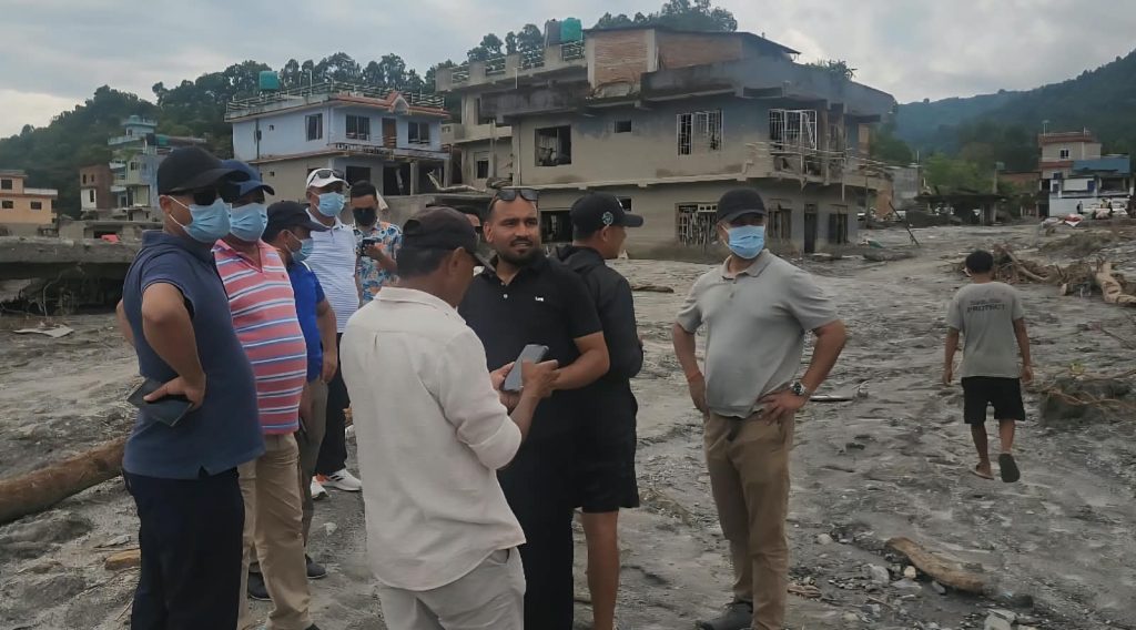 नुवाकोटमा क्षतिग्रस्त पूर्वाधार पुनर्निर्माणमा निर्माण व्यवसायी महासंघको प्रतिबद्धता