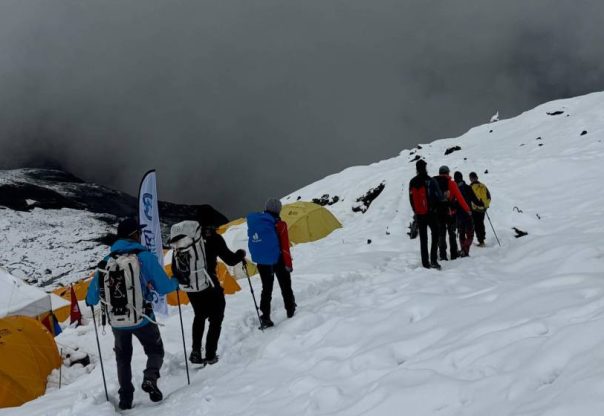 हिमपातका कारण मनास्लु आरोहण नगरी फर्किए केही आरोही हिमपातका कारण मनास्लु आरोहण नगरी फर्किए केही आरोही