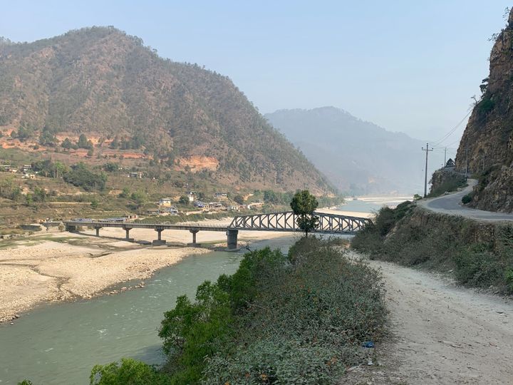 छारेभिरमा पहिरो खसेपछि कर्णाली करिडोर ठप्प